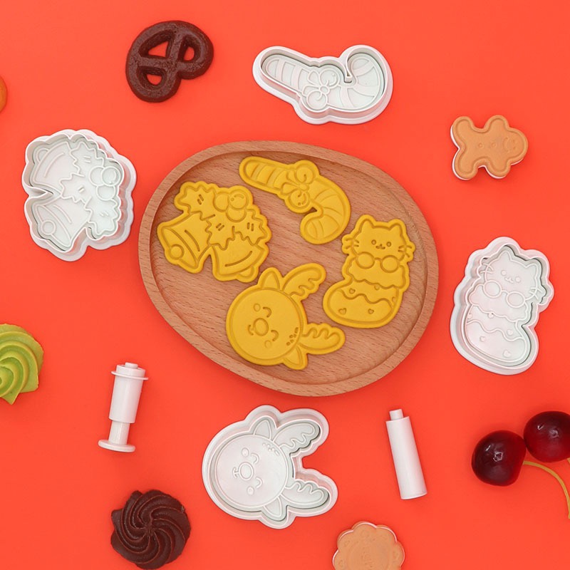 新品分解式圣诞卡通饼干模具家用diy烘焙工具3d按压翻糖饼干模具