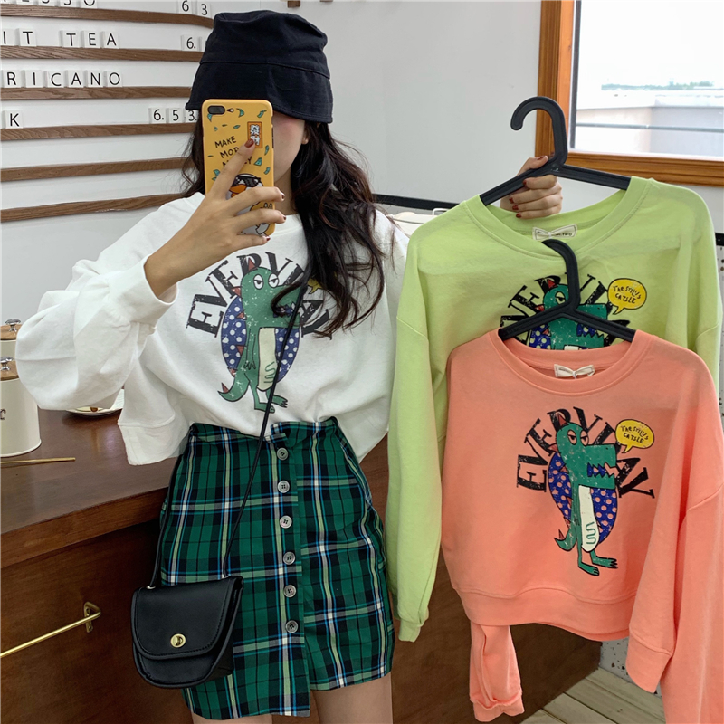 Real shot short long sleeve T-shirt cartoon sweater for women