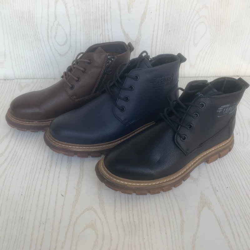 尾货清仓男靴子春秋防滑耐磨系带男士短靴马丁靴特价中年工作短靴