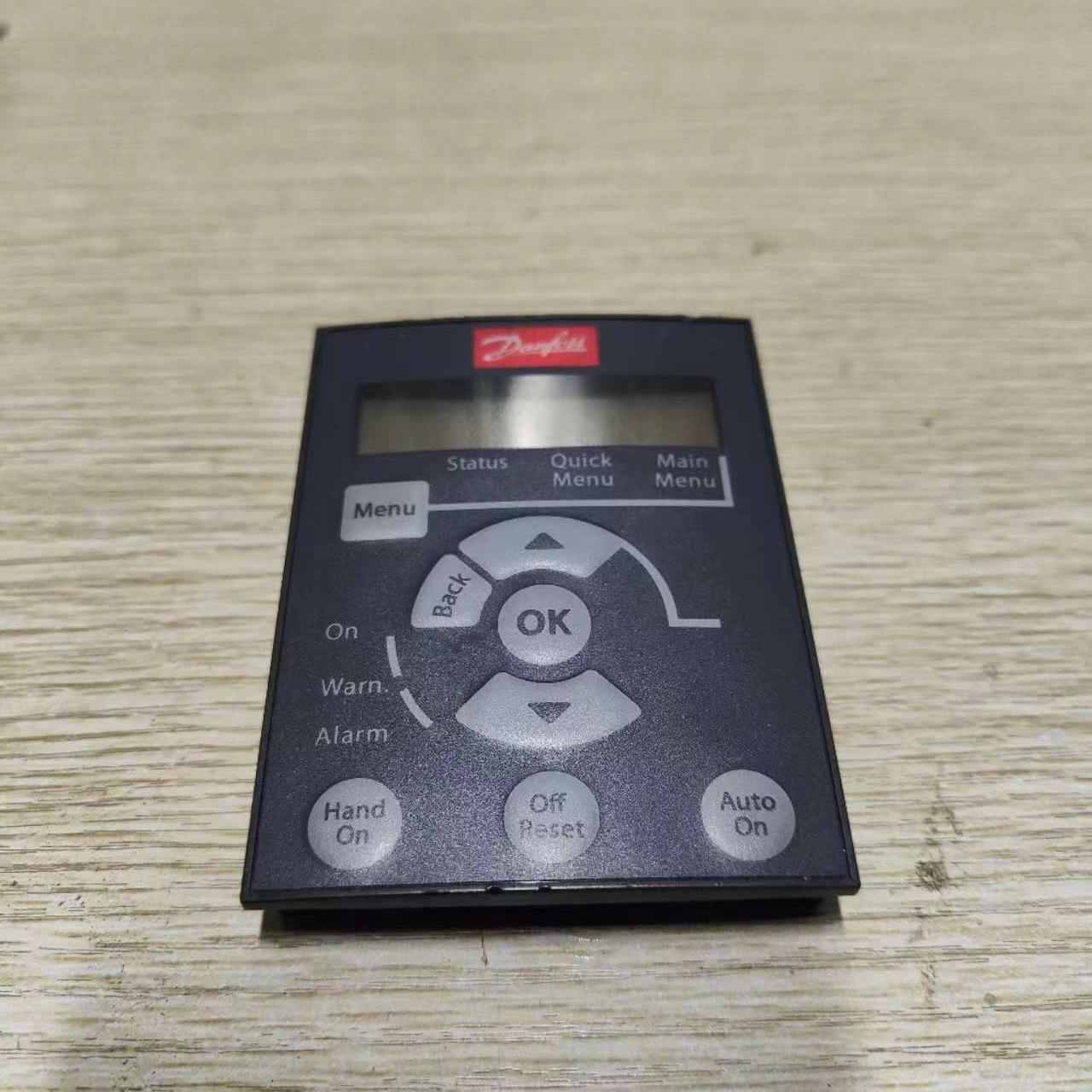 丹佛斯FC-051变频器操作面板 LCP 11/LCP11 显示面板132B0100