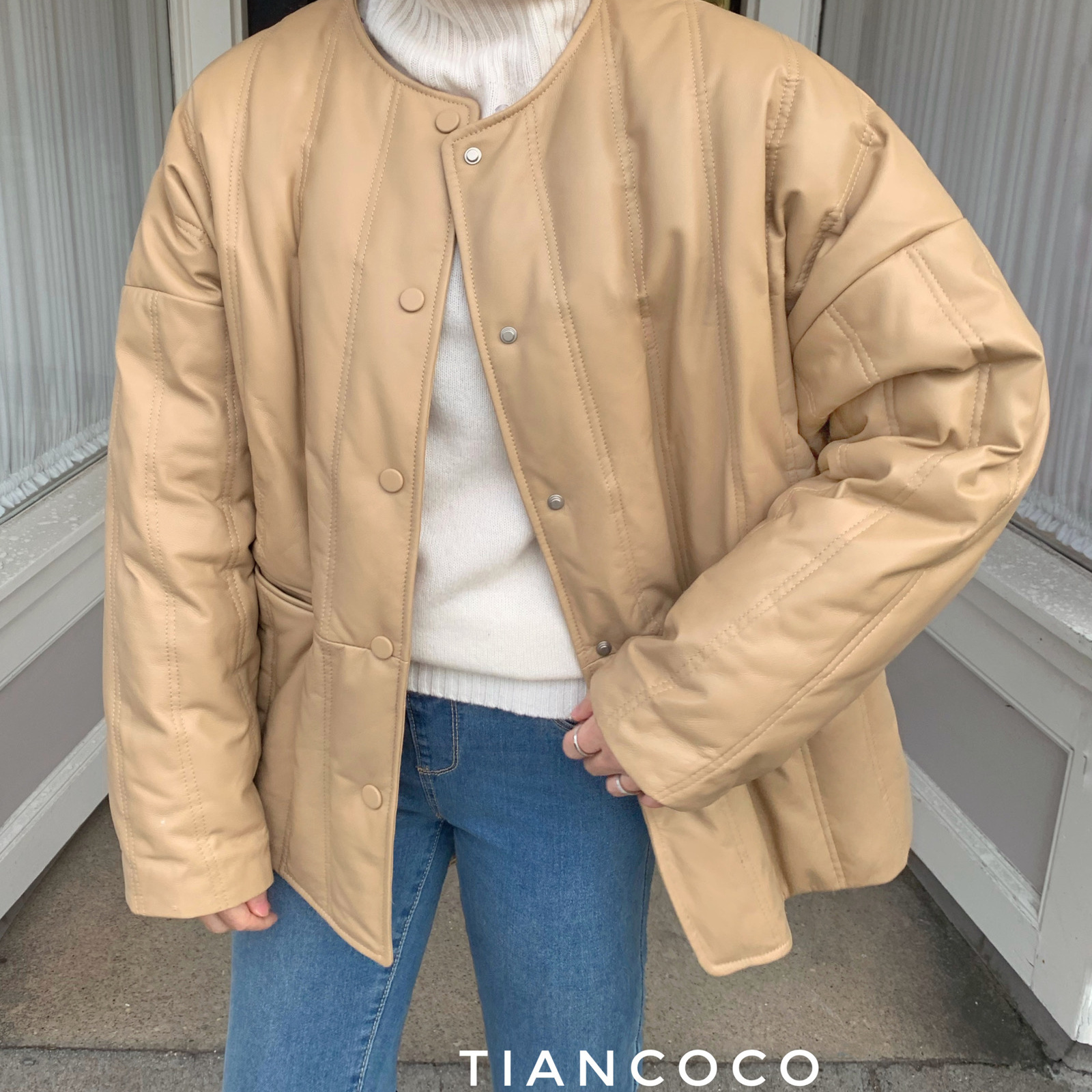 精选进口新西兰绵羊皮真皮条纹宽松线缝白鹅绒长袖羽绒服 TIANCOC