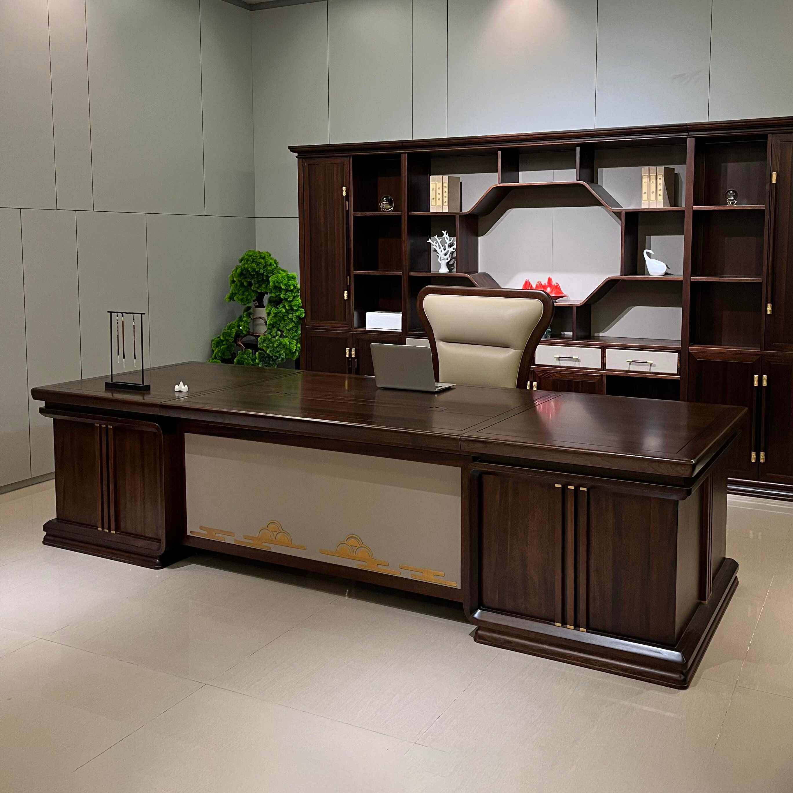新中式实木办公桌乌金木老板桌现代简约班台高级大气董事长办公室