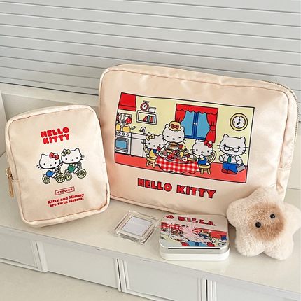 缎面HelloKitty化妆包可爱卡通高颜值收纳包外出便携多用洗漱包