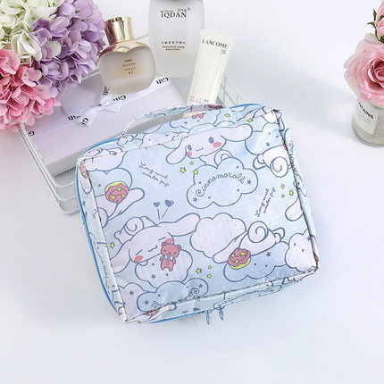 日系美乐蒂HelloKitty防水手拎化妆包旅行袋收纳分格洗漱包多用