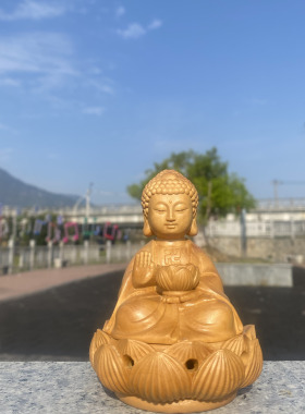 小叶黄杨木雕如来佛祖香炉摆件