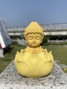 黄杨木雕中式宝宝佛莲花底座释迦牟尼手把件Q版佛像摆件家居饰品