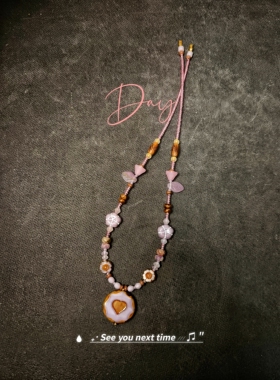 原创设计进口捷克琉璃爱心牌小众设计感高级轻奢百搭项链