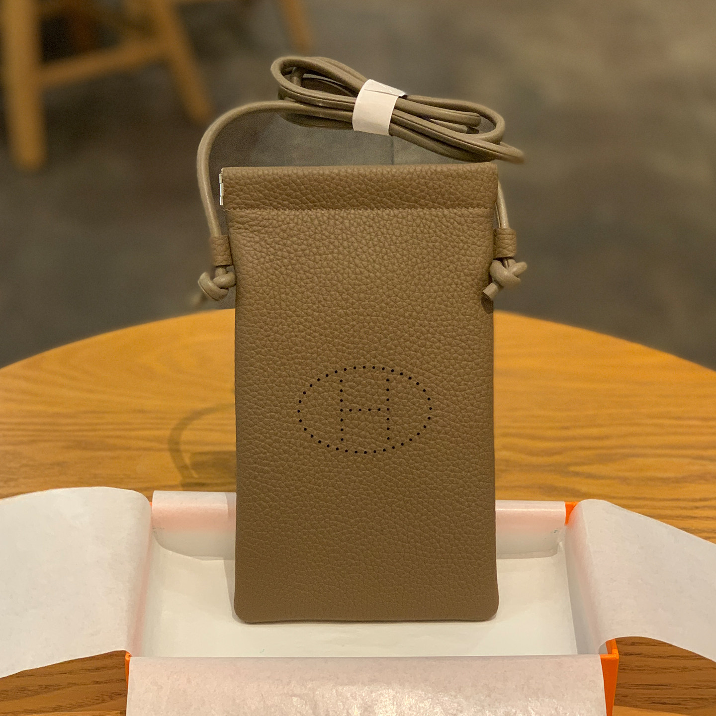 H家手机包真皮镂空迷你伊芙琳小包单肩斜挎包女超薄轻便学生软皮