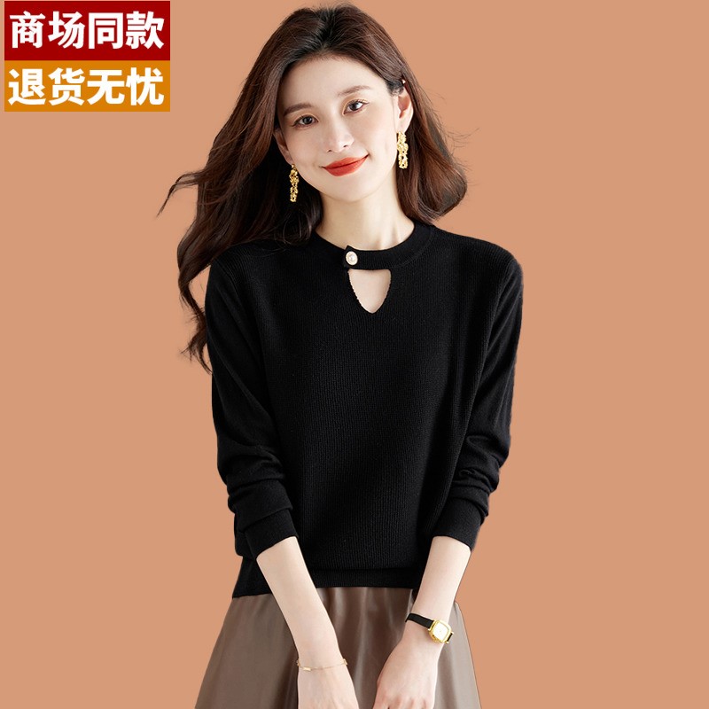 小香风打底羊毛衫女秋装2023爆款内搭上衣设计感长袖挂脖黑色毛衣