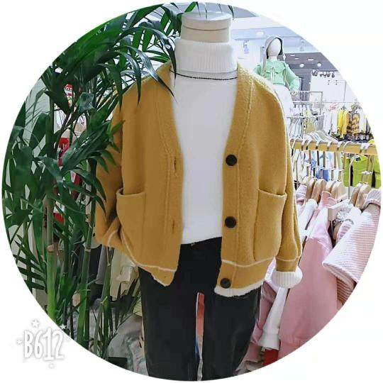 儿童加厚开衫秋冬款姜黄色保暖毛衣外套秋冬款