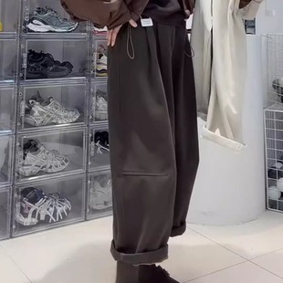 子 梨型身材宽松显瘦松紧高腰老爹哈伦裤 加绒加厚弯刀牛仔裤 女大码