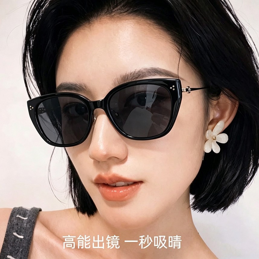 复古港风墨镜女高级感方框偏光防紫外线大脸显瘦可配度数太阳眼镜