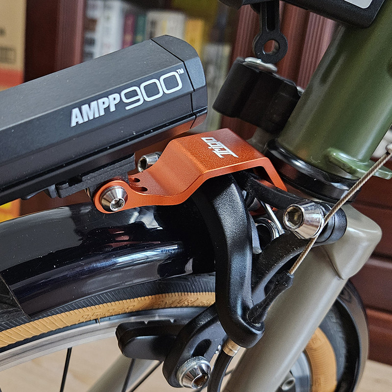 适用brompton小布大行前灯架Gopro自行车支架适用折叠车手电配件