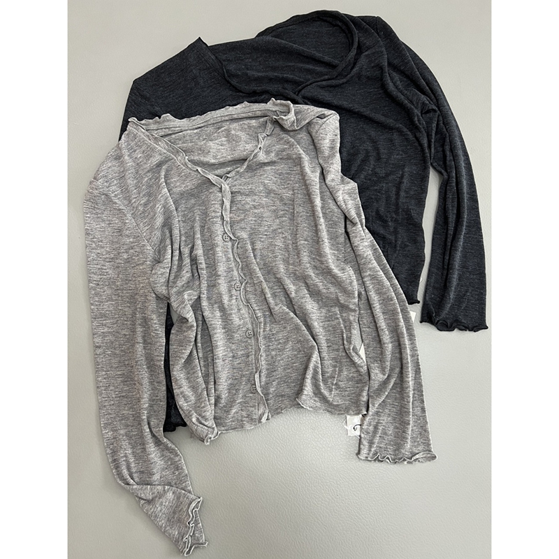 休闲风木耳边长袖V领针织开衫女