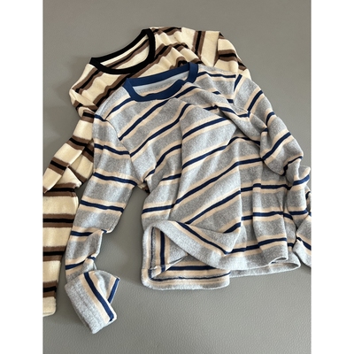 套头圆领撞色条纹针织衫