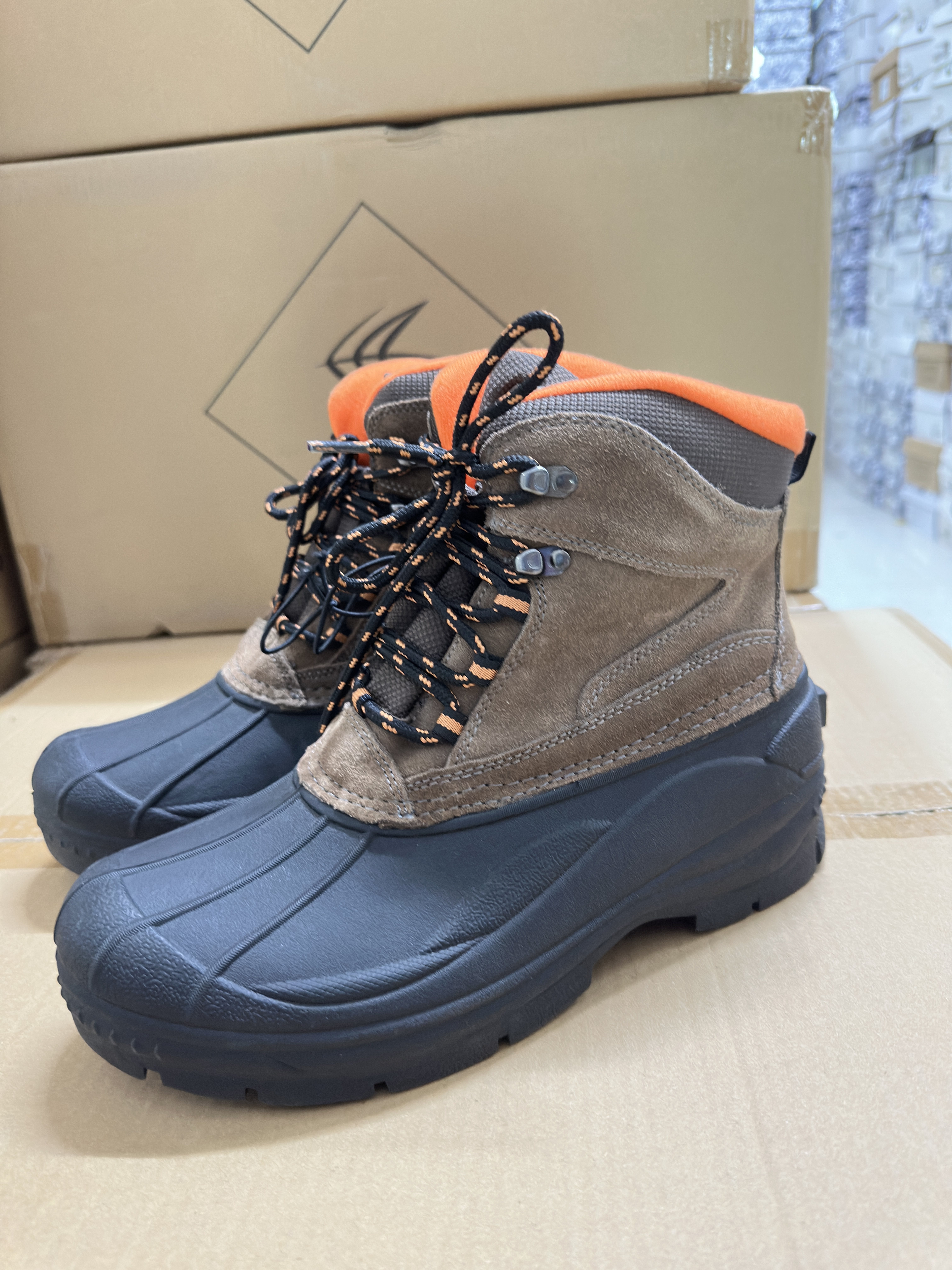 秋冬户外防水防滑保暖高帮男靴