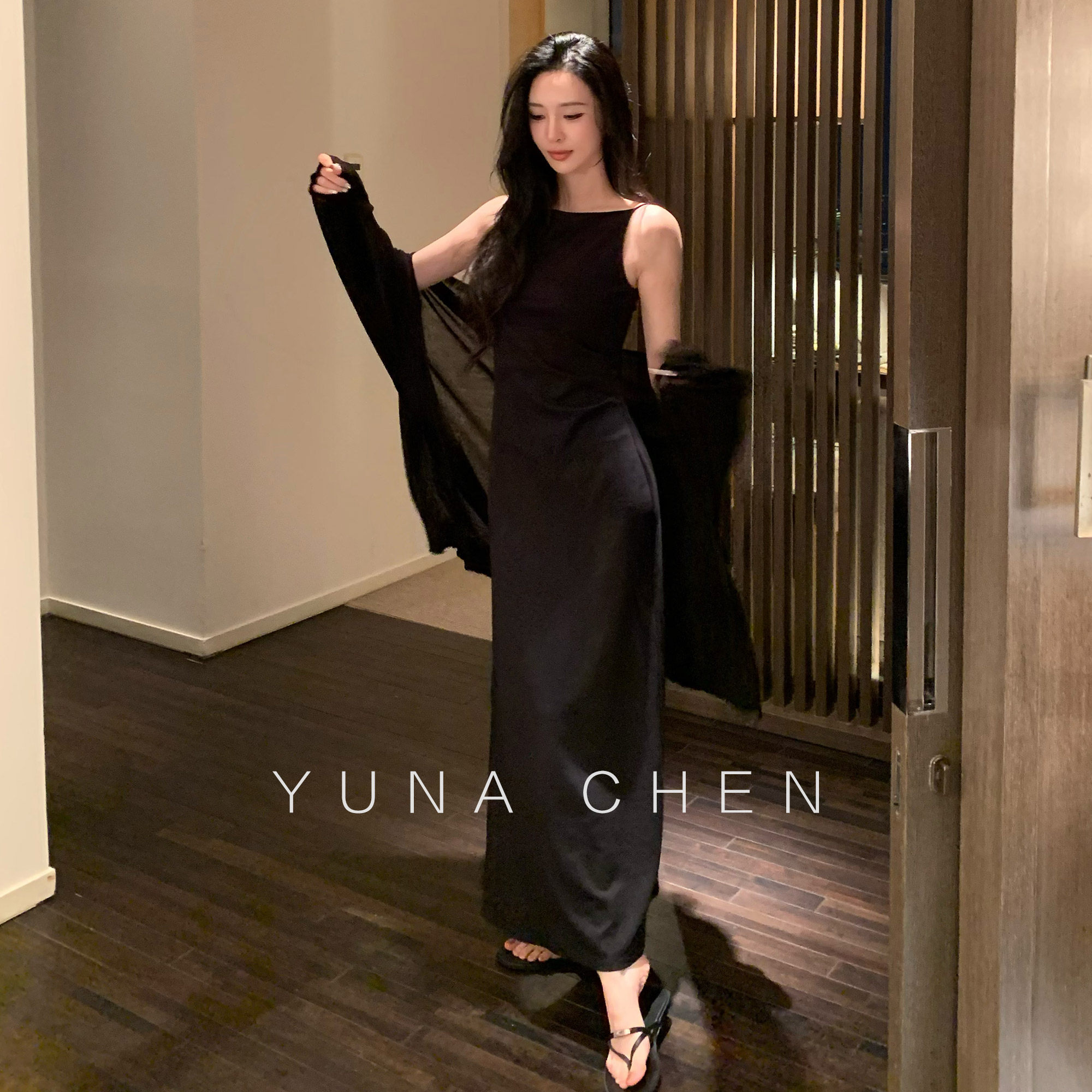 菠萝宝宝yuna【月光捏褶】吊带裙轻奢高级感修身显瘦清凉连衣裙