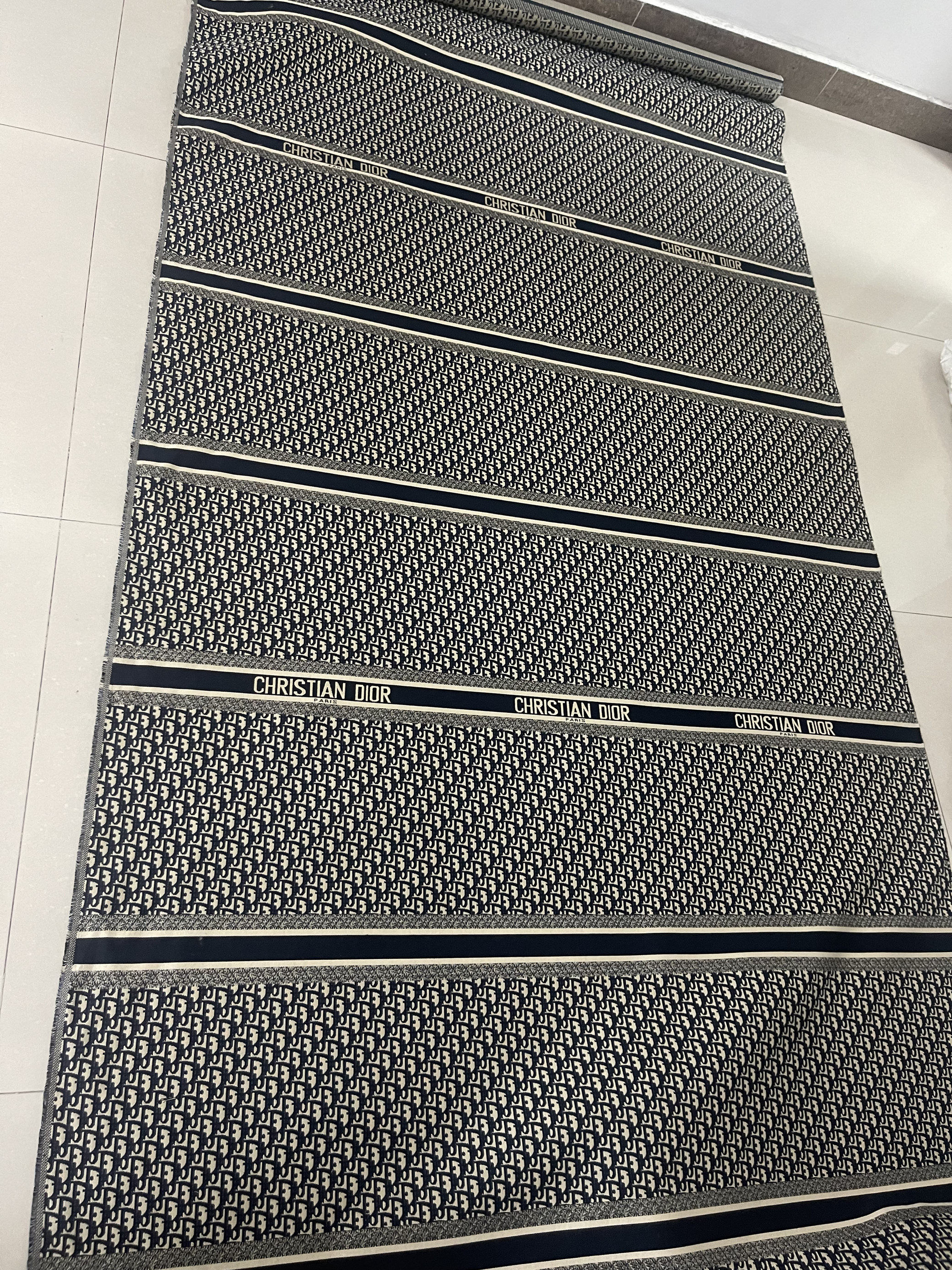 涤纶布D家字母布料面料包摩托车座垫手工DIY包包用料黑色横杠。