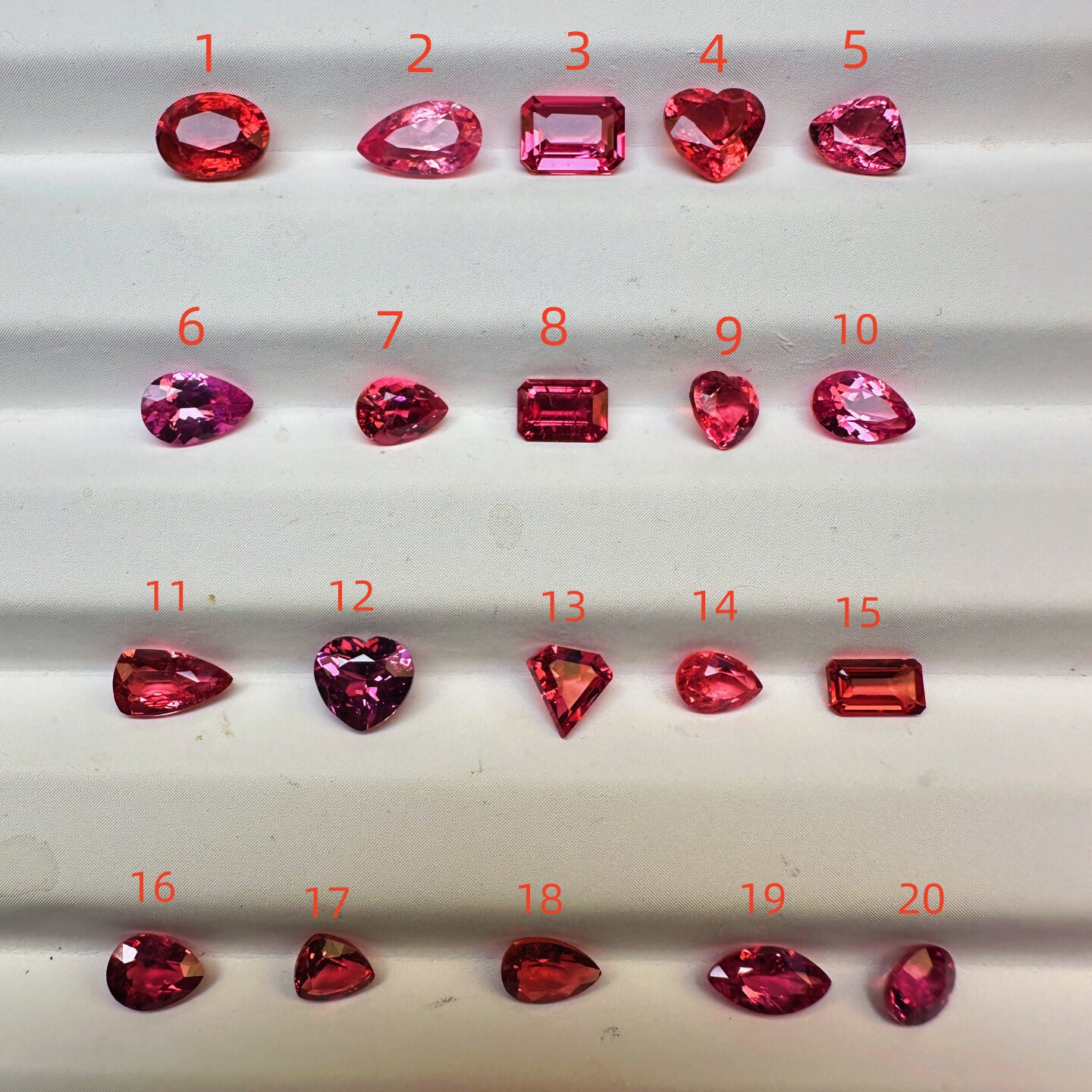 天然马亨盖红色尖晶石戒面裸石热粉300元起/克拉晶体通透宝石h1