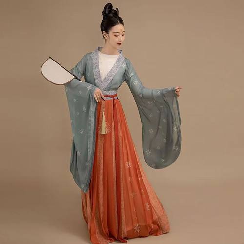 女汉服出租魏晋南北朝齐腰襦裙