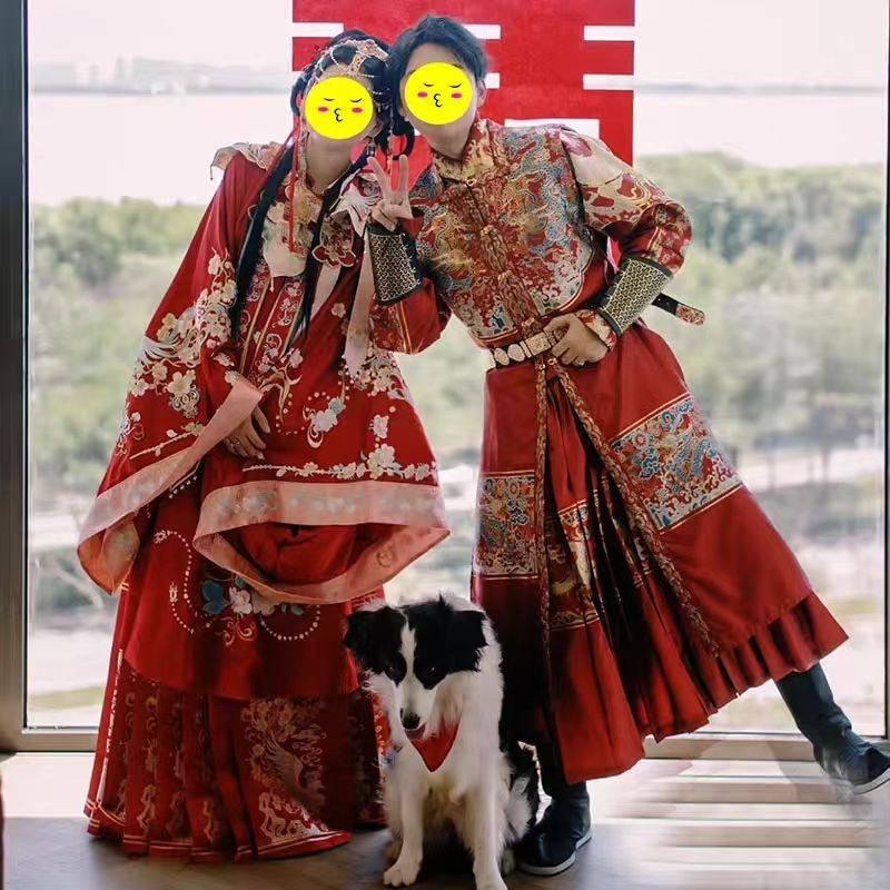 飞鱼服出租明制妆花织金罩甲新郎