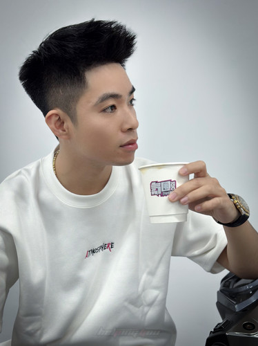 氛围AtmosphereT恤潮牌2025春季新款宽松版型黑色春季