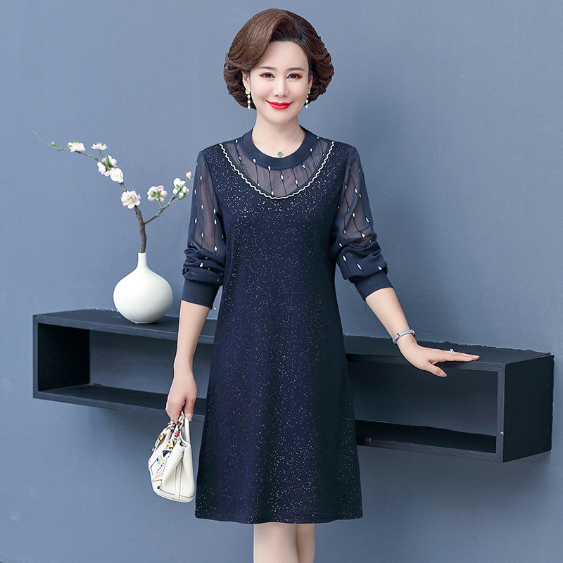 2026中年妈妈春装中年女装宽松蕾丝打底衫裙子时尚洋气长袖连衣裙