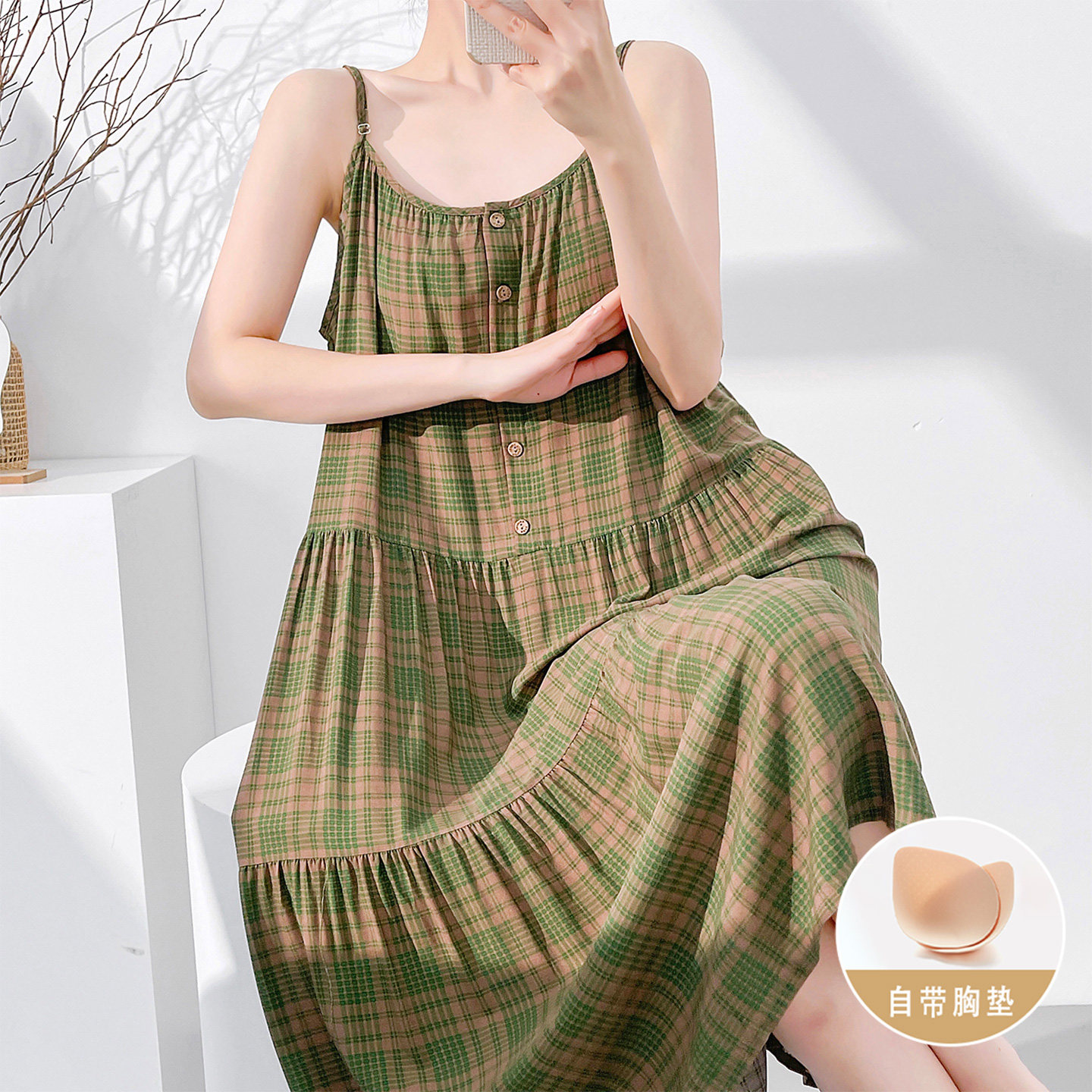 夏季格子吊带睡裙带胸垫防凸点图片