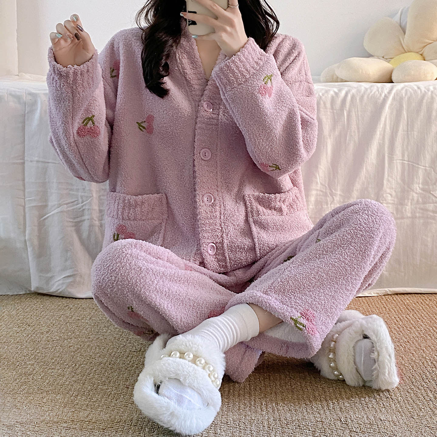 软绵绵睡衣女秋冬加厚半边绒樱桃纽扣开衫家居服套装可外穿25V领