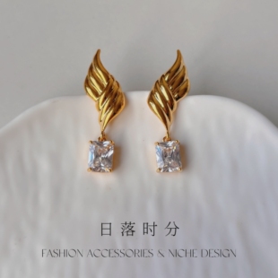 【天使之翼】方形锆石树叶耳环铜镀18K金vintage无耳洞蚊香盘耳夹