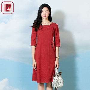渔春装女2023年新款纯棉全棉新中式刺绣花修身长款连衣裙FGFA0040