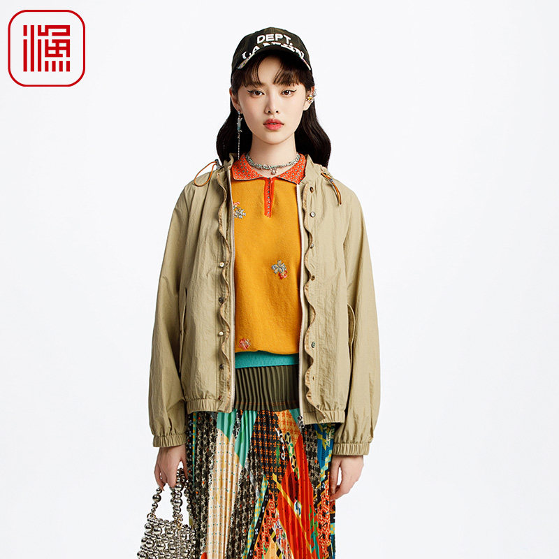 渔服饰女装外套女春季2025新款轻薄休闲印花短款连帽上衣FGHA3096