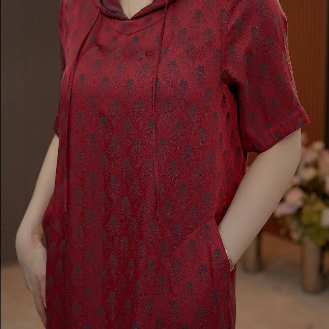 夏季薄款红色遮肉显瘦婆婆连衣裙