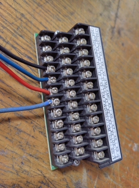 SA539941-02   富士变频器控制端子排