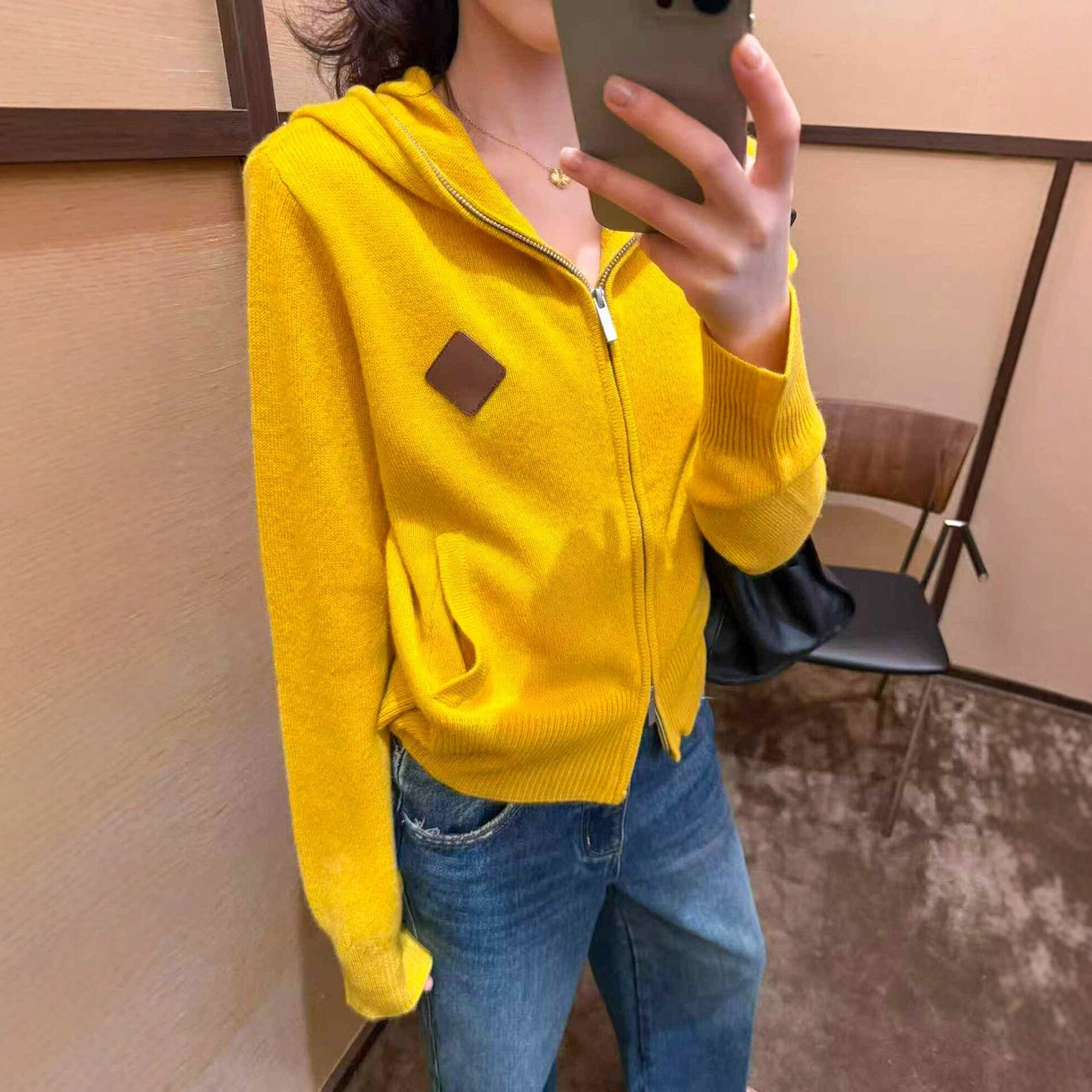 复古贴标连帽羊毛针织开衫女欧货