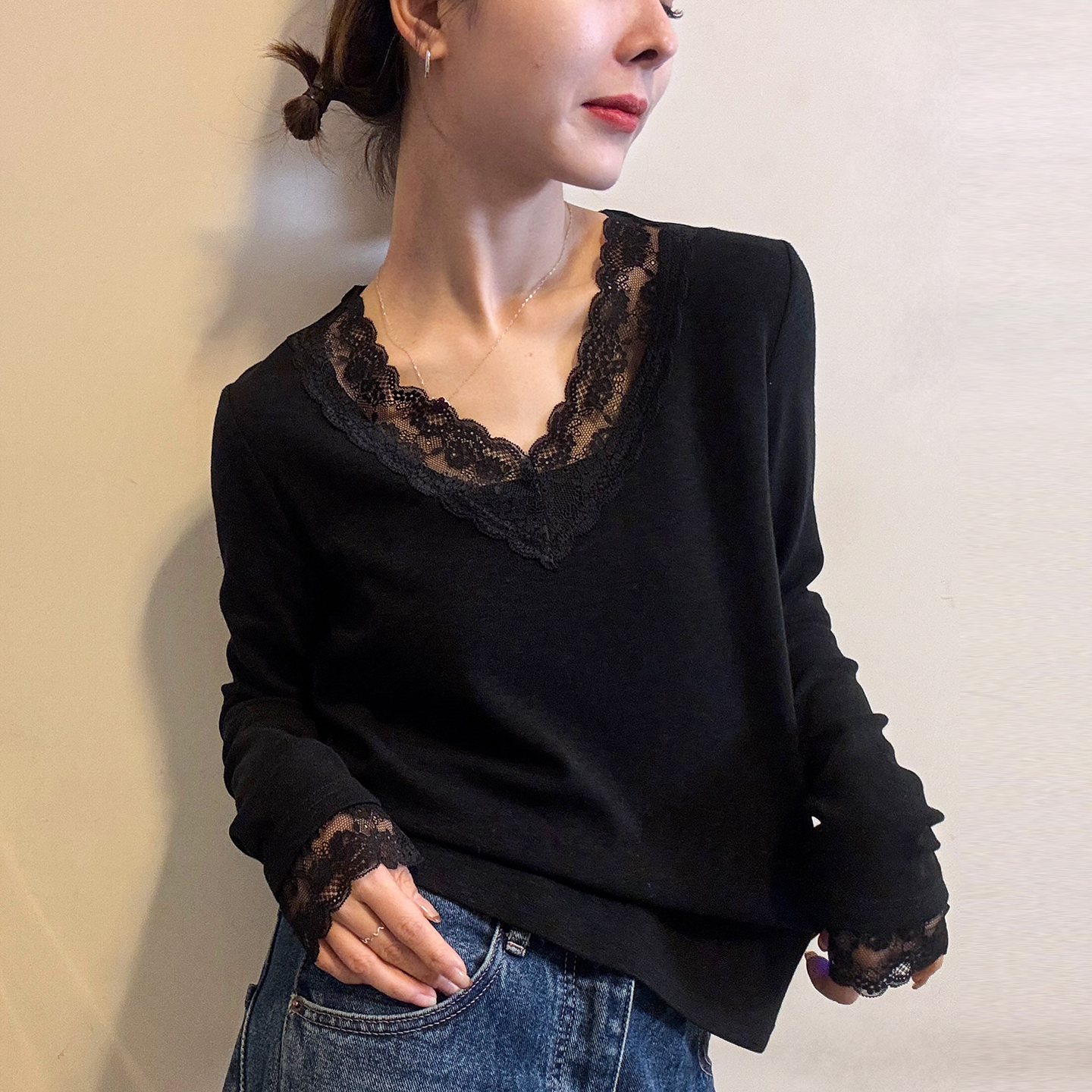 镂空钩花蕾丝磨毛T恤女欧货打底