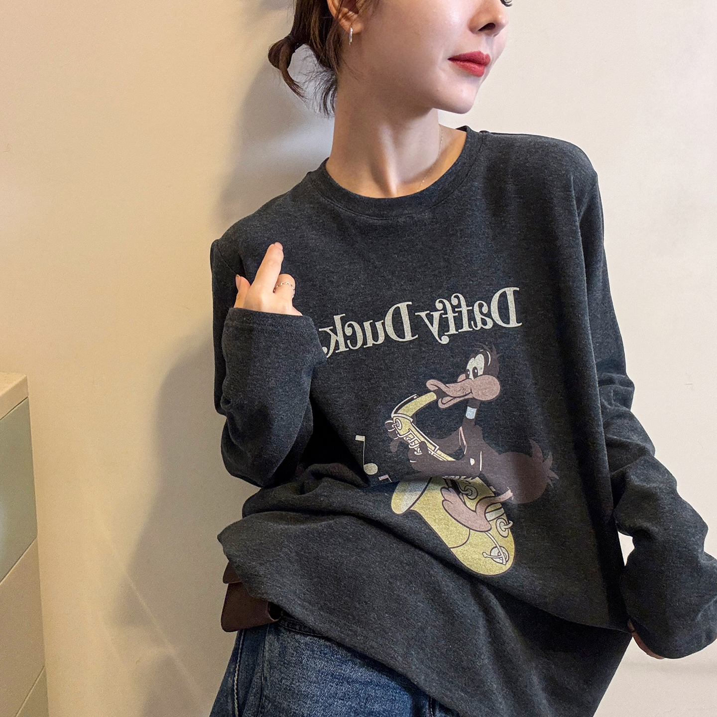 卡通鸭子印花磨毛T恤女欧货打底