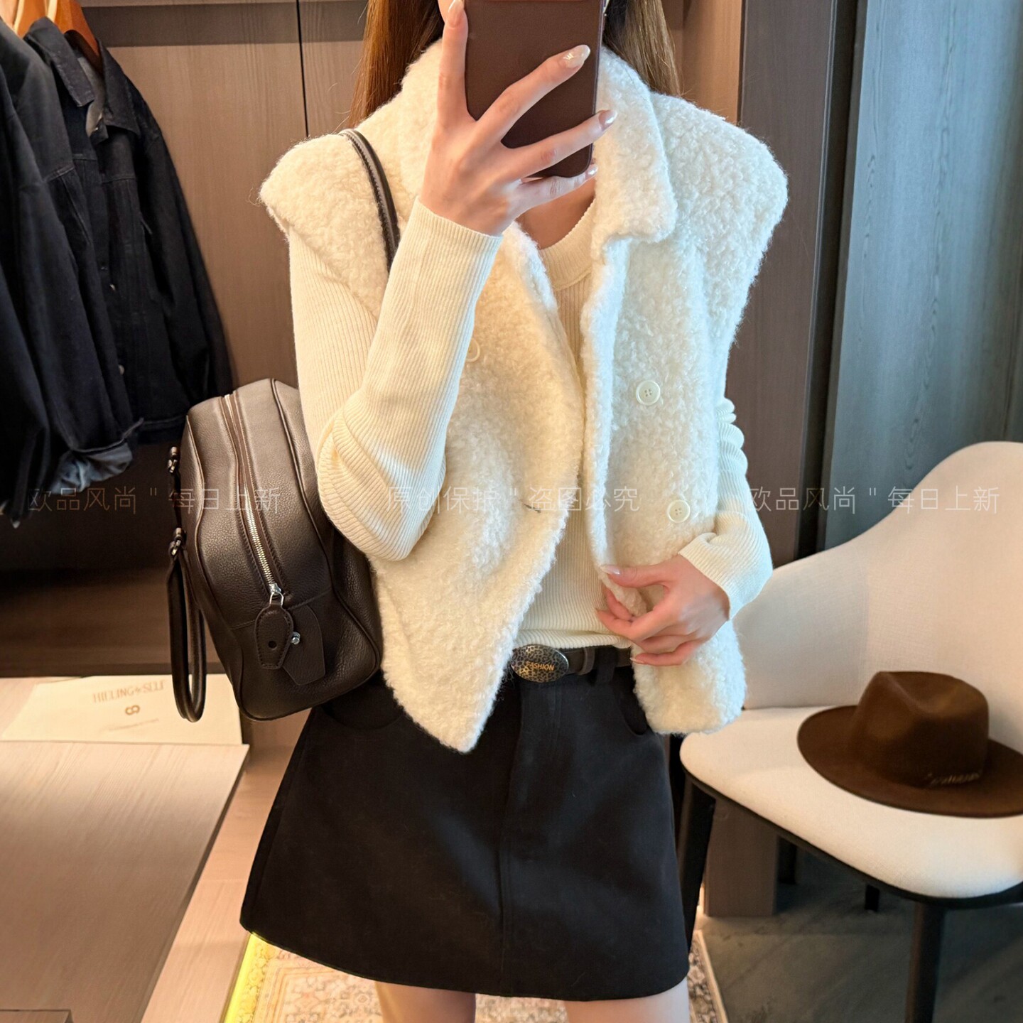 双排扣翻领羊羔毛马甲外套女欧货