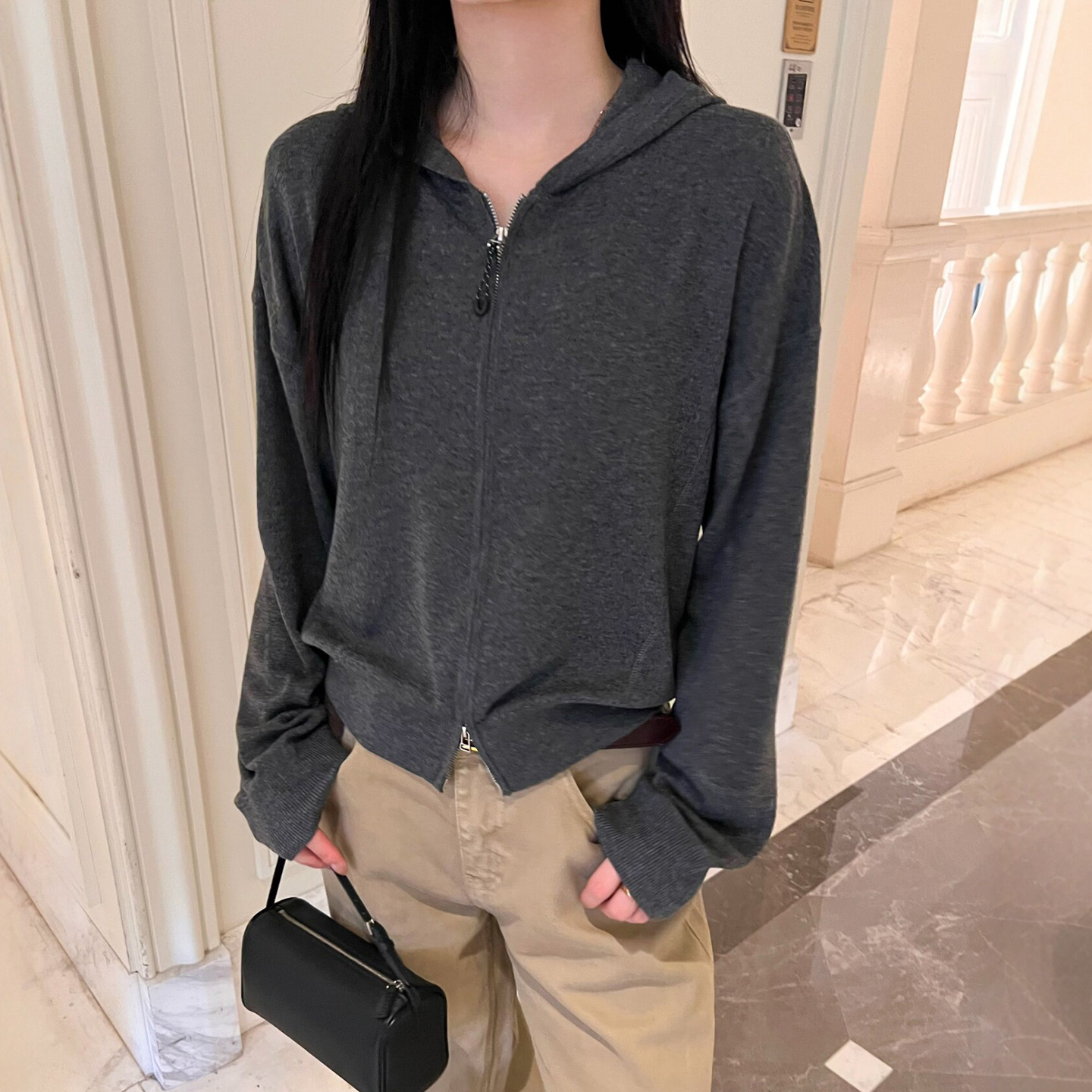 复古连帽羊毛针织开衫女欧洲站2026早秋新款欧货女装毛衣短外套潮
