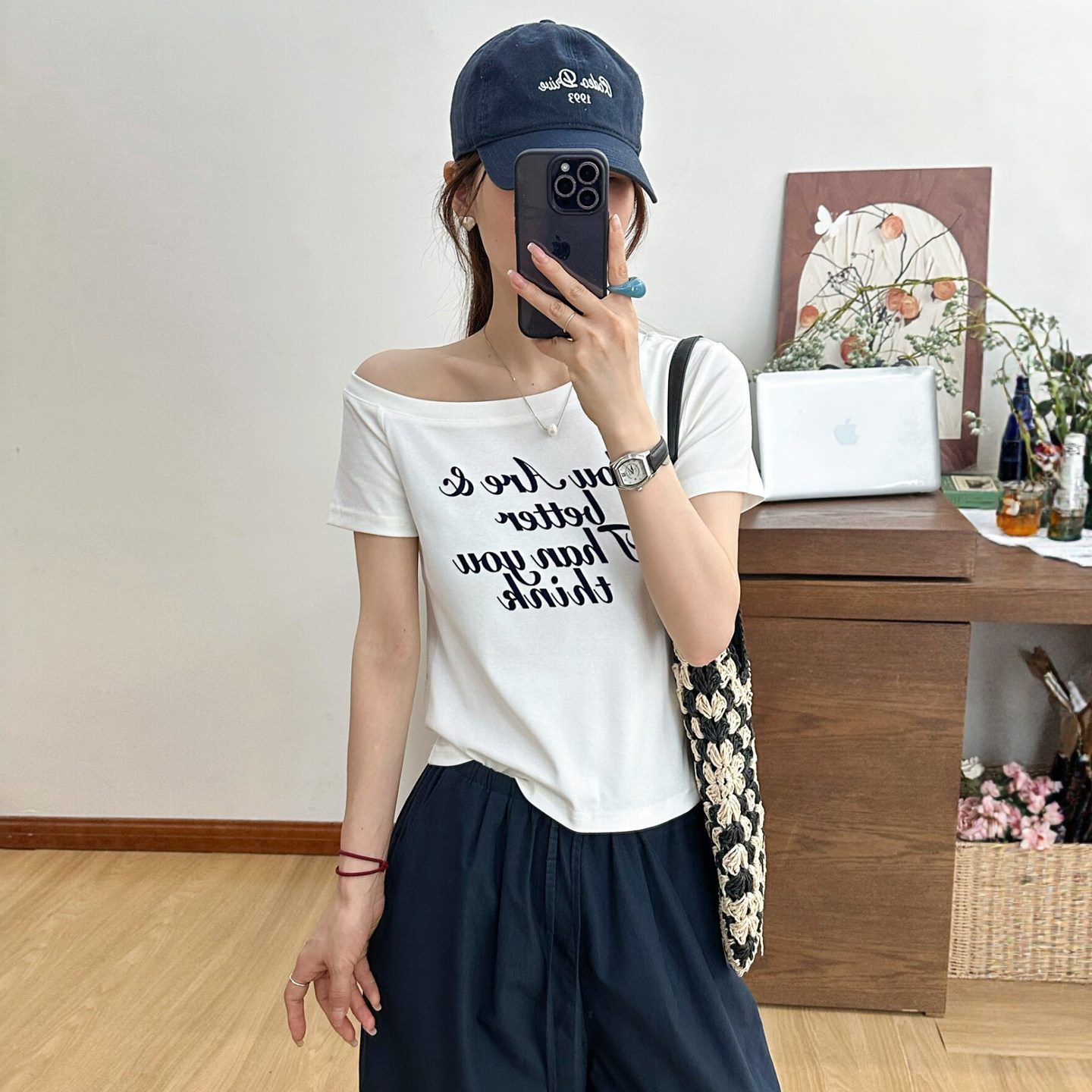 一字领露肩字母印花T恤女欧洲站2026夏季新款欧货女装打底上衣潮