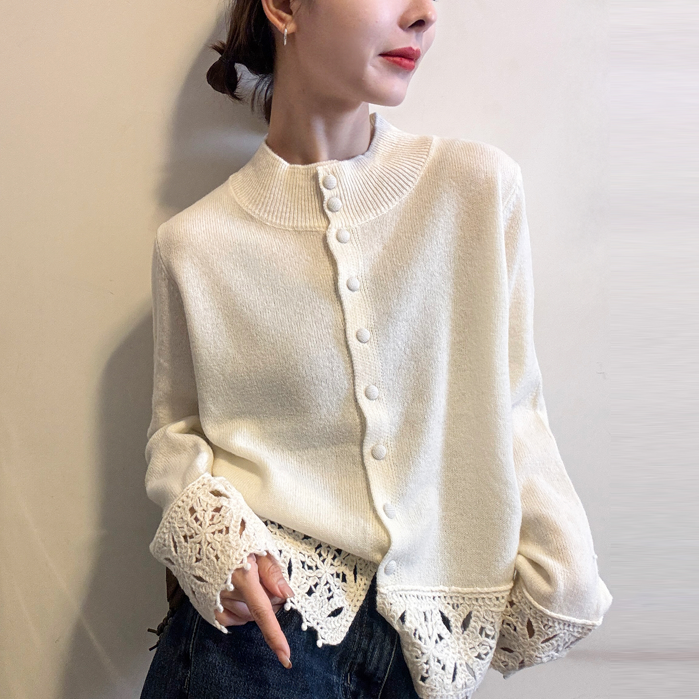 小半高领镂空羊毛针织开衫女欧货