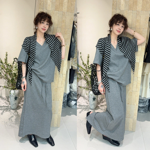 新款 女欧洲站2026春装 欧货潮 T恤半身裙两件套套装 配条纹披肩短袖