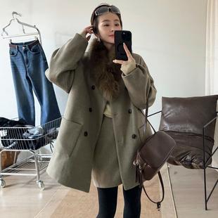 配毛领西装羽绒服半身裙两件套装女欧洲站2025冬装新款欧货女装潮