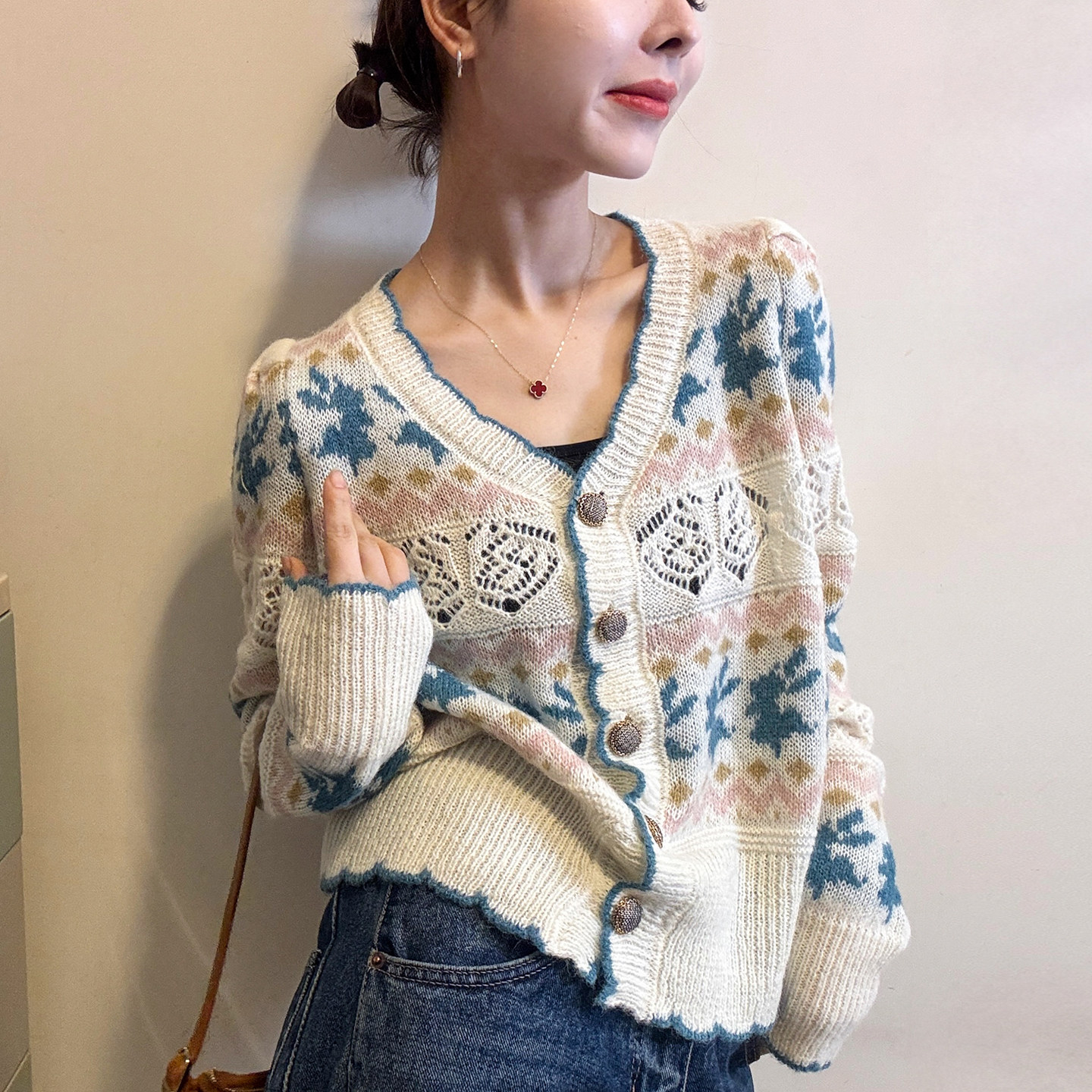 复古镂空钩花羊毛针织开衫女欧洲站2026春装新款欧货女装打底衫潮,女装/女士精品,毛针织衫,淘宝优惠券,粉丝福利购,淘宝优惠卷