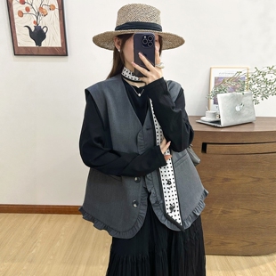 配丝巾木耳边西装马甲女欧洲站2026春装新款欧货女装时尚短外套潮