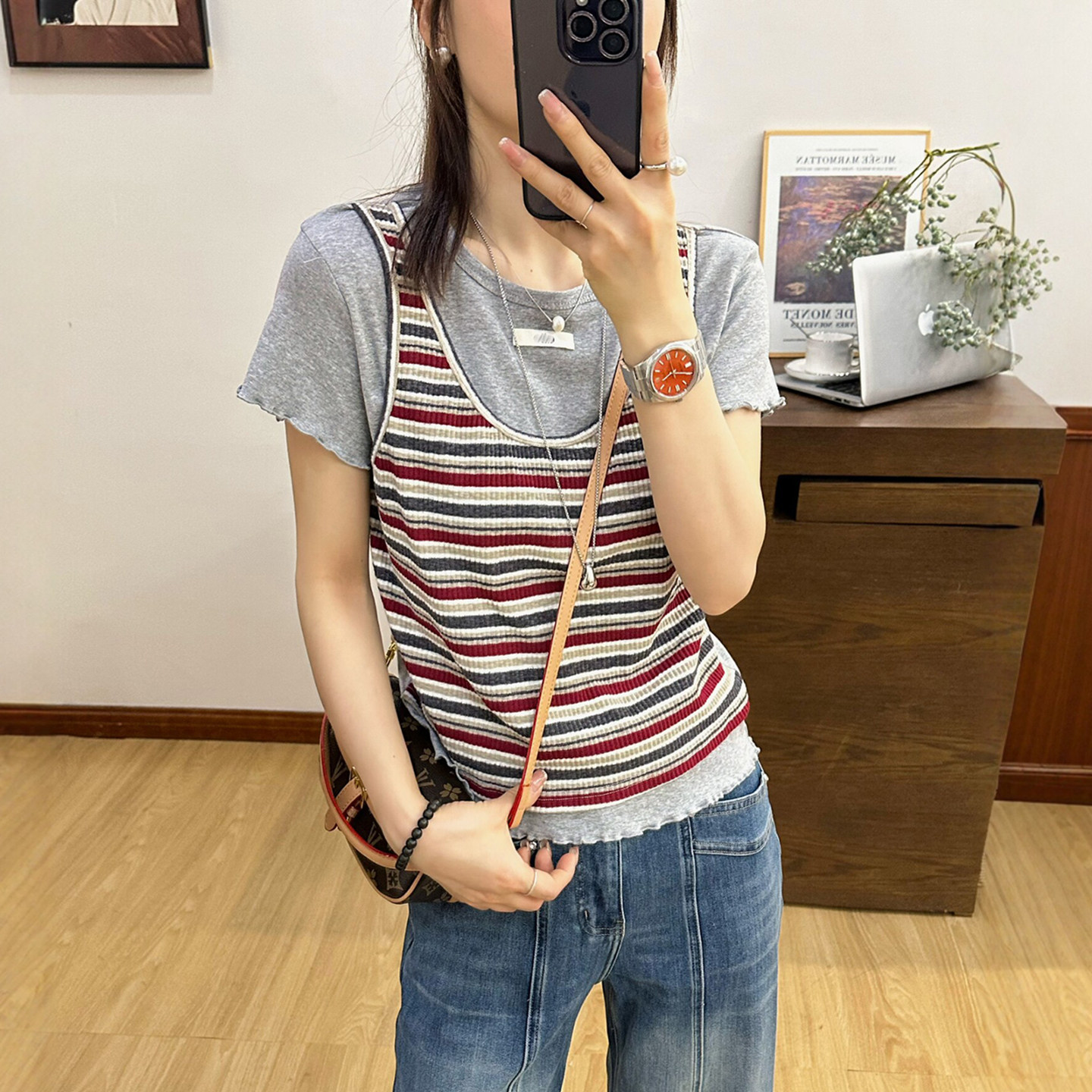 撞色条纹针织吊带背心T恤两件套上衣女欧洲站2026春装新款欧货潮