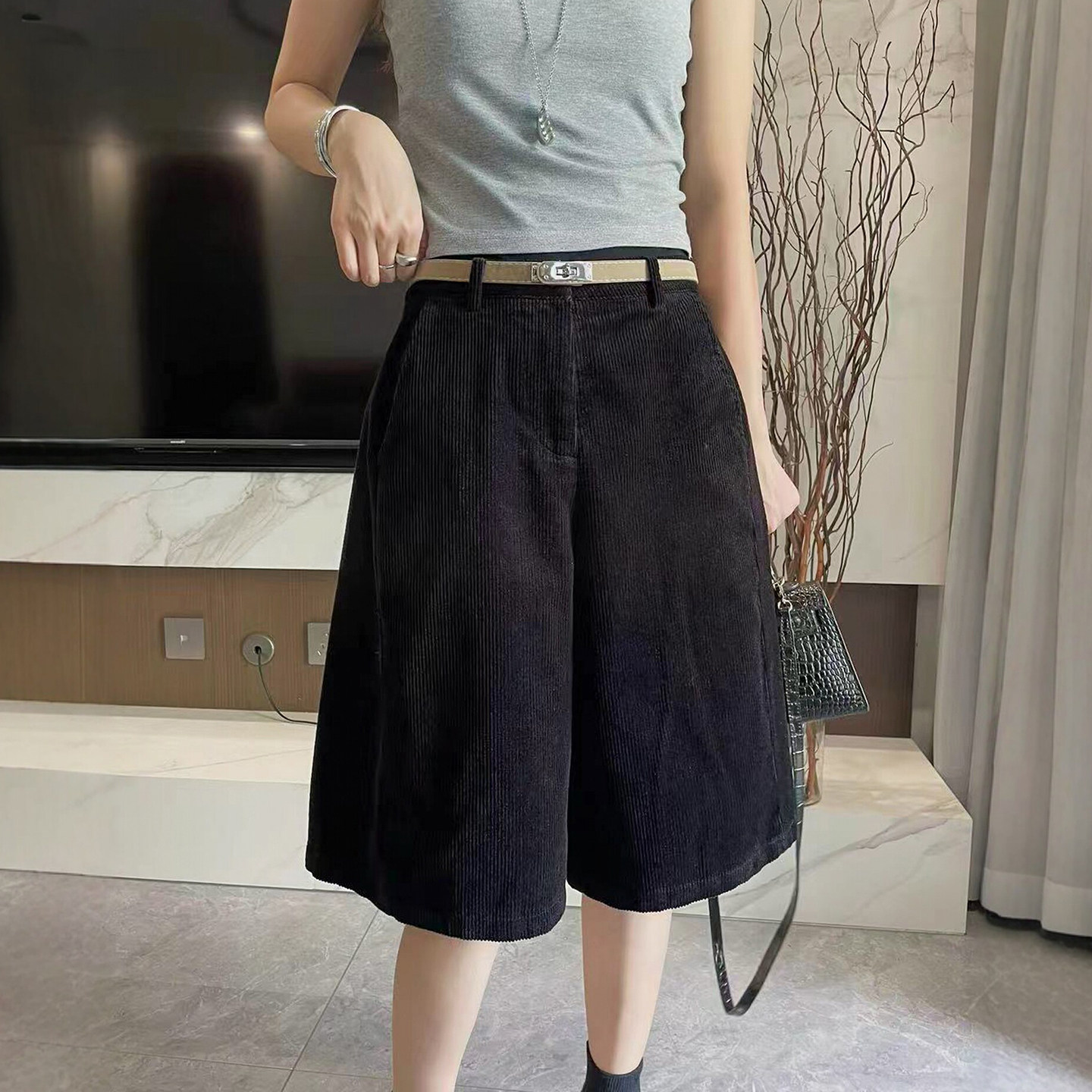 复古灯芯绒五分阔腿中裤女欧洲站