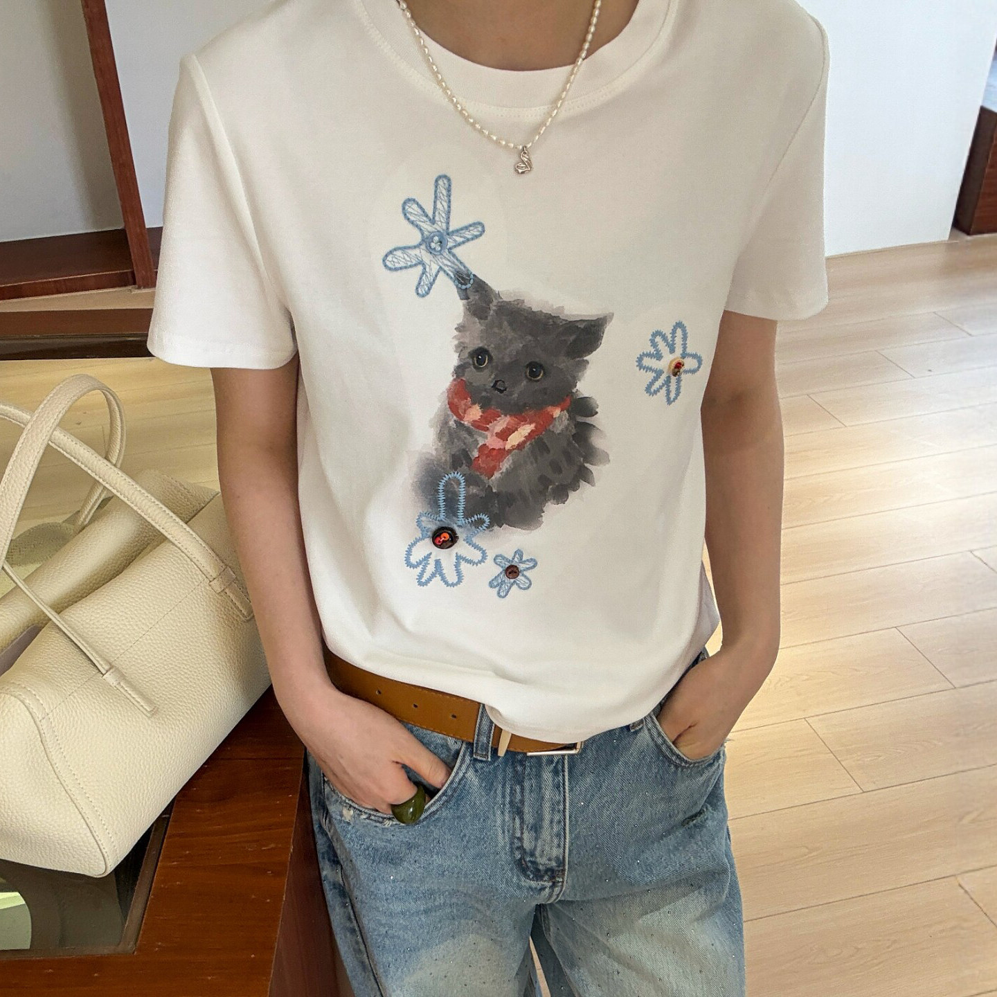 小猫刺绣印花短袖T恤女欧洲站2026春装新款欧货女装时尚打底衫潮