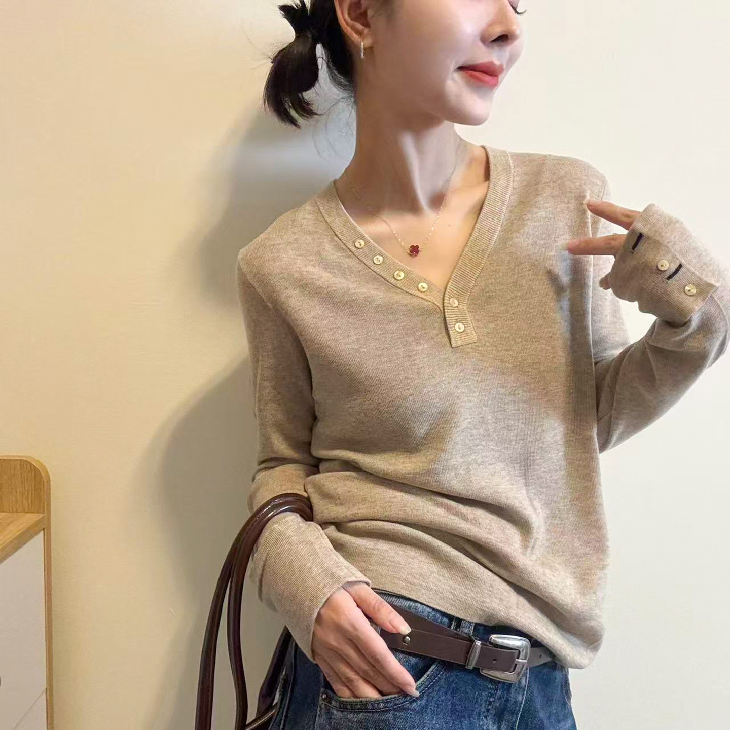复古V领细羊毛针织衫女欧洲站潮