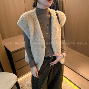 羊羔毛皮毛一体皮草马甲外套女欧洲站2026秋季新款欧货女装羊羔服